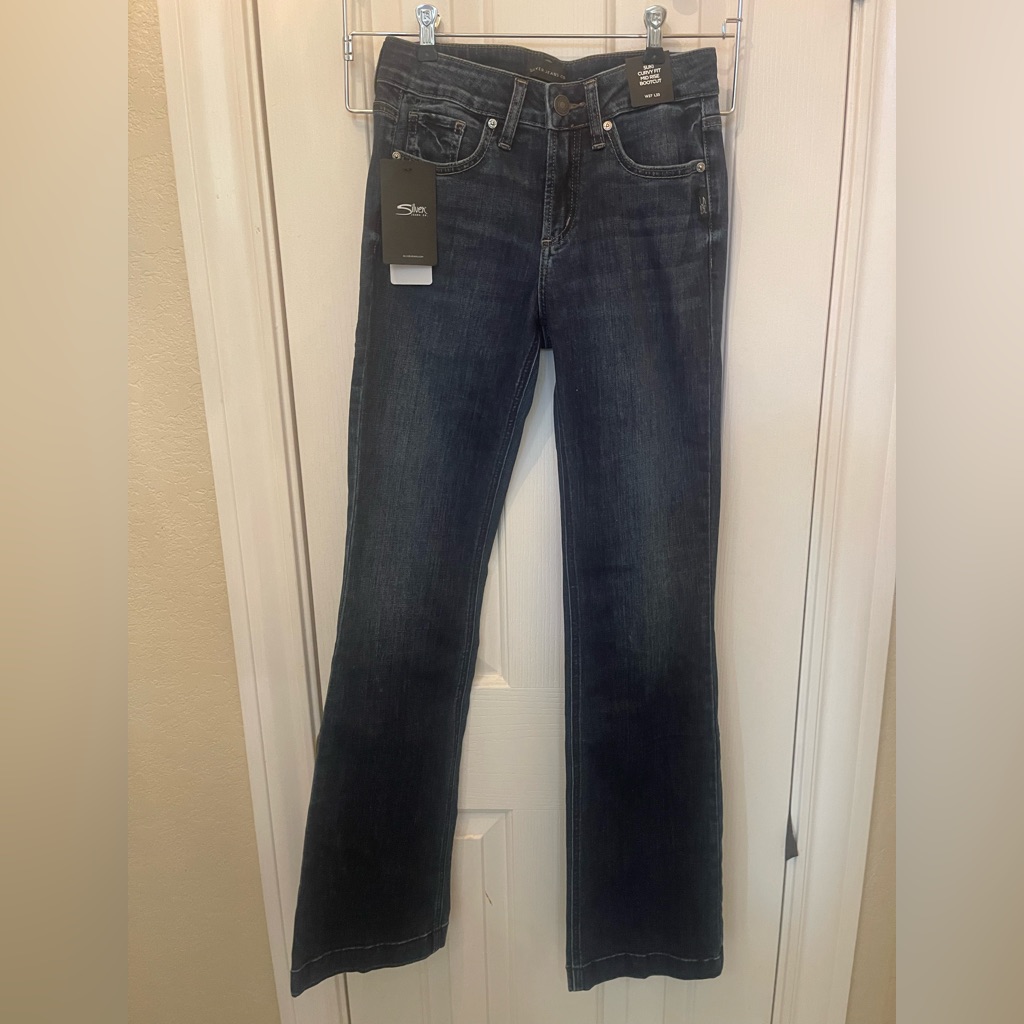New Women’s Silver Suki Curvy Mid-Rise Bootcut Jeans